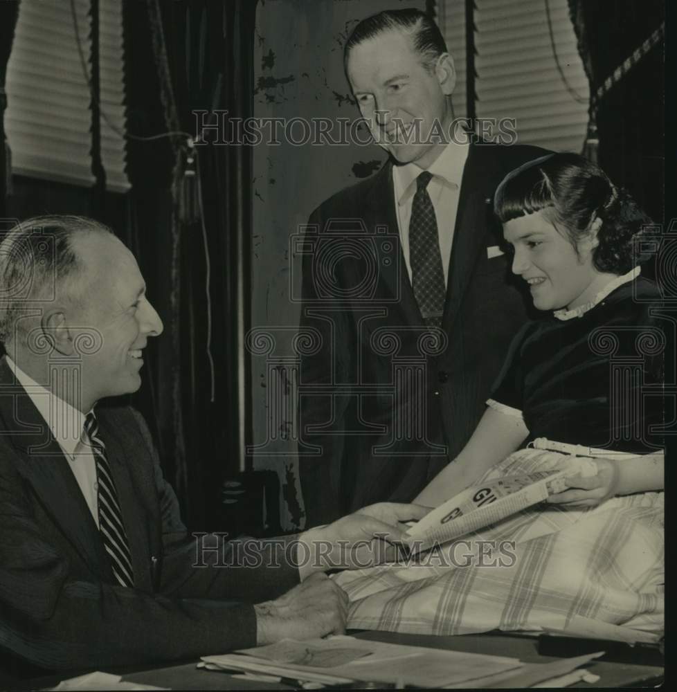 1958 Press Photo Albany Mayor Corning meets Sheila Moody, Miss Easter Seal 1958
