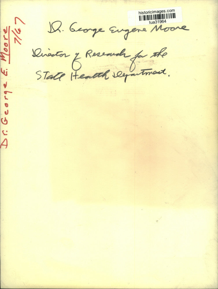 1967 Press Photo Dr George Moore, director of research, state health department