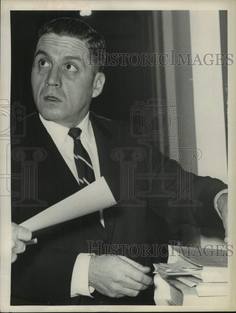 1964 Press Photo Albany County, New York Assistant District Attorney Condon Lyon