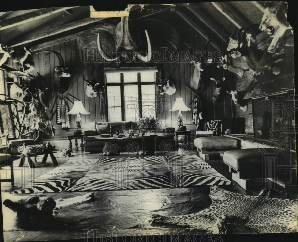 1964 Press Photo Interior of Dr. W. Barndon Macomber's Albany, New York home