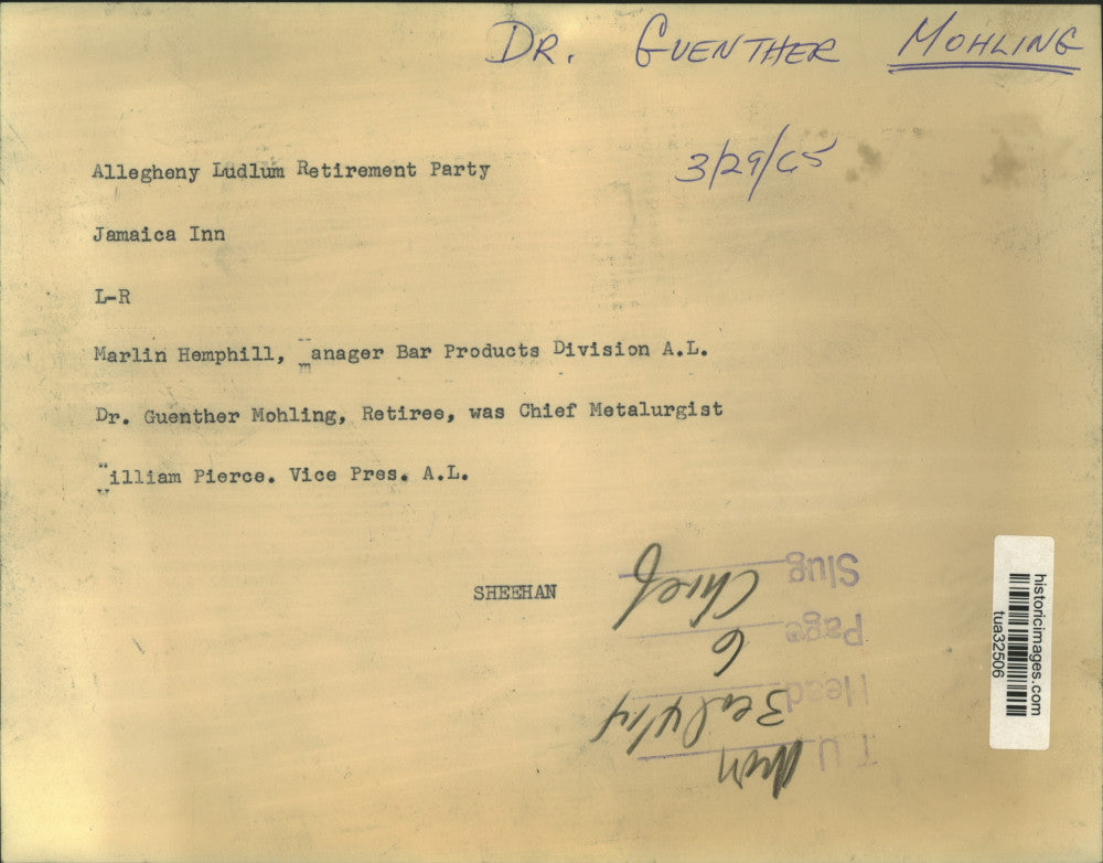 1965 Press Photo Dr. Geunther Mohling honored by Allegheny Ludlum in New York