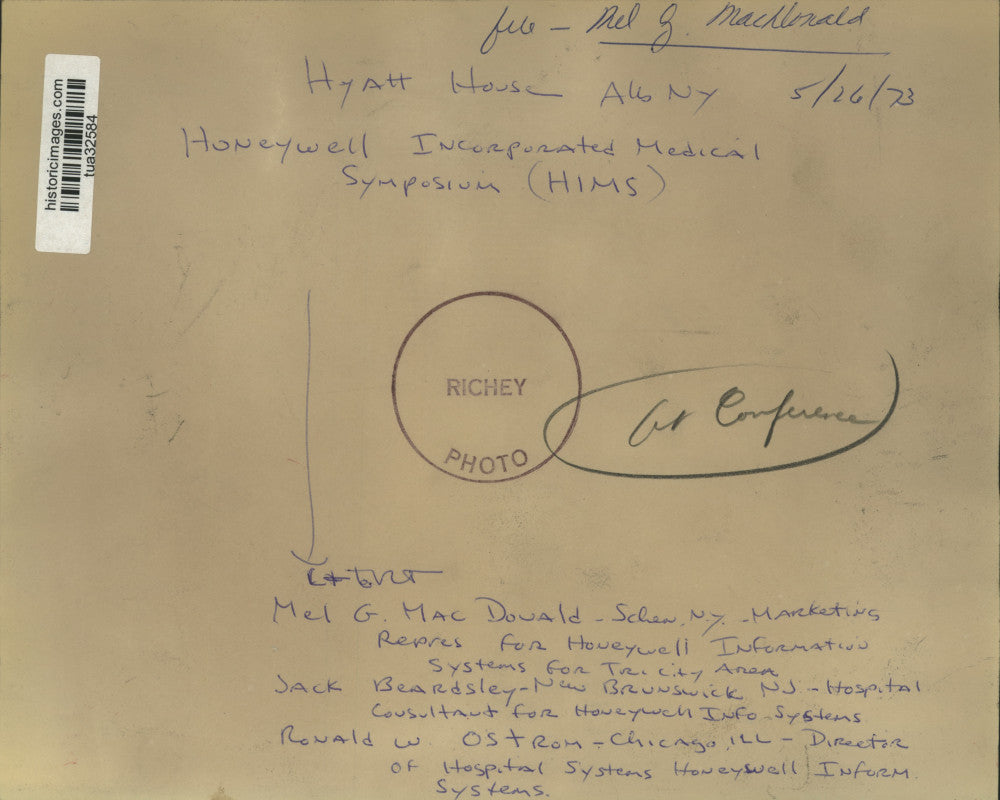 1973 Press Photo Honeywell Information Systems officers meet in Albany, New York