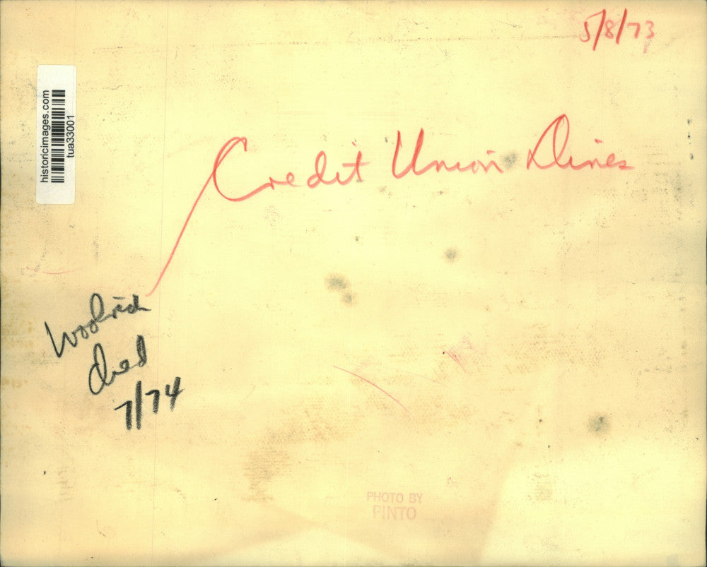 1973 Press Photo Credit union officials pose at dinner in New York - tua33001