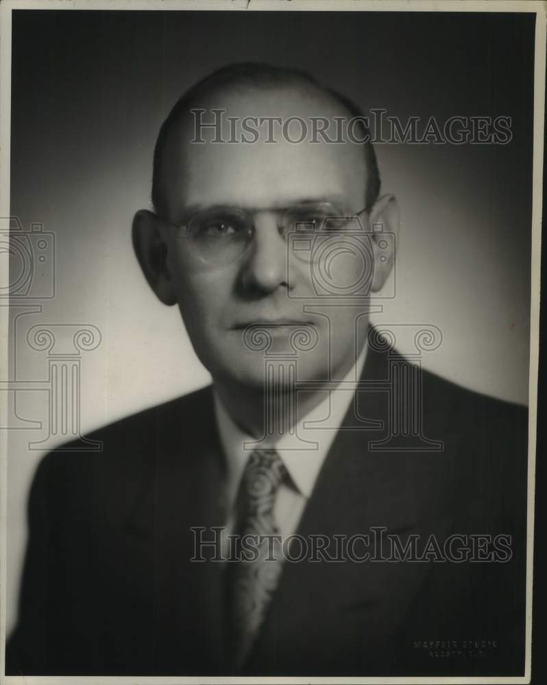 1962 Press Photo J. C. Macarow, New York State Telephone Company - tua33400