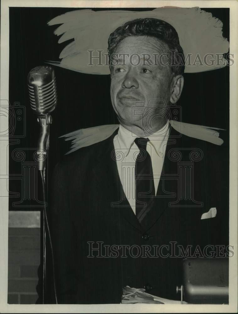 Load image into Gallery viewer, 1965 Press Photo Dr. Max Lerner at College of St Rose, Albany, New York
