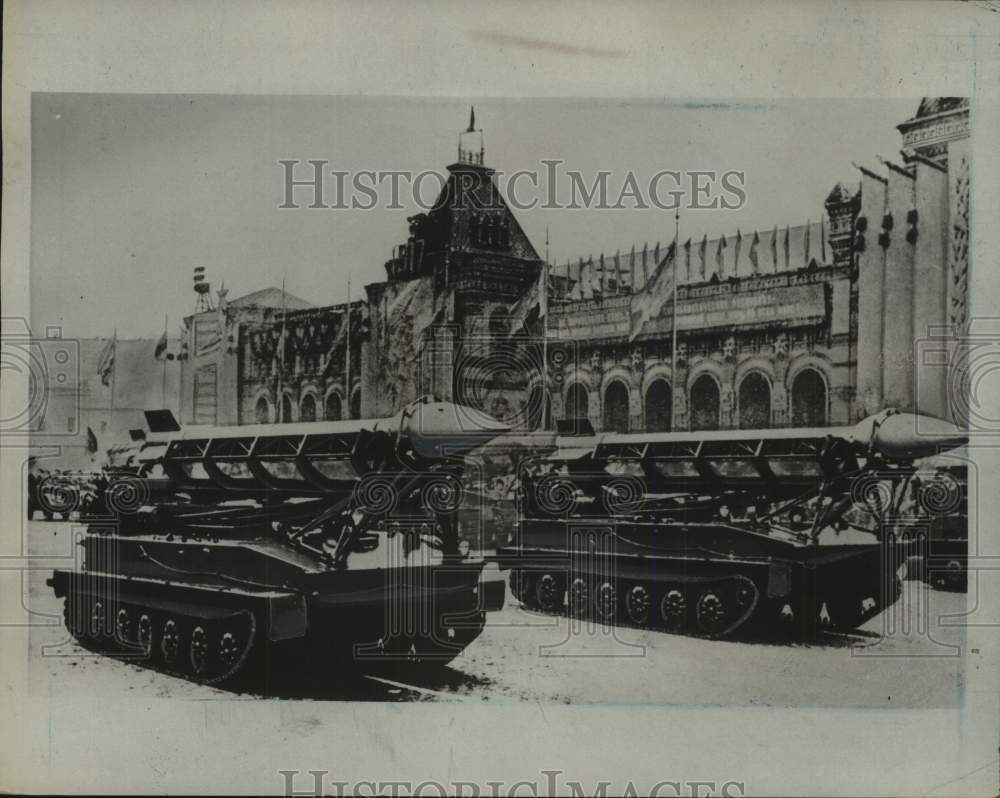1960 Press Photo Missiles mounted on amphibious launch vehicles in Russia