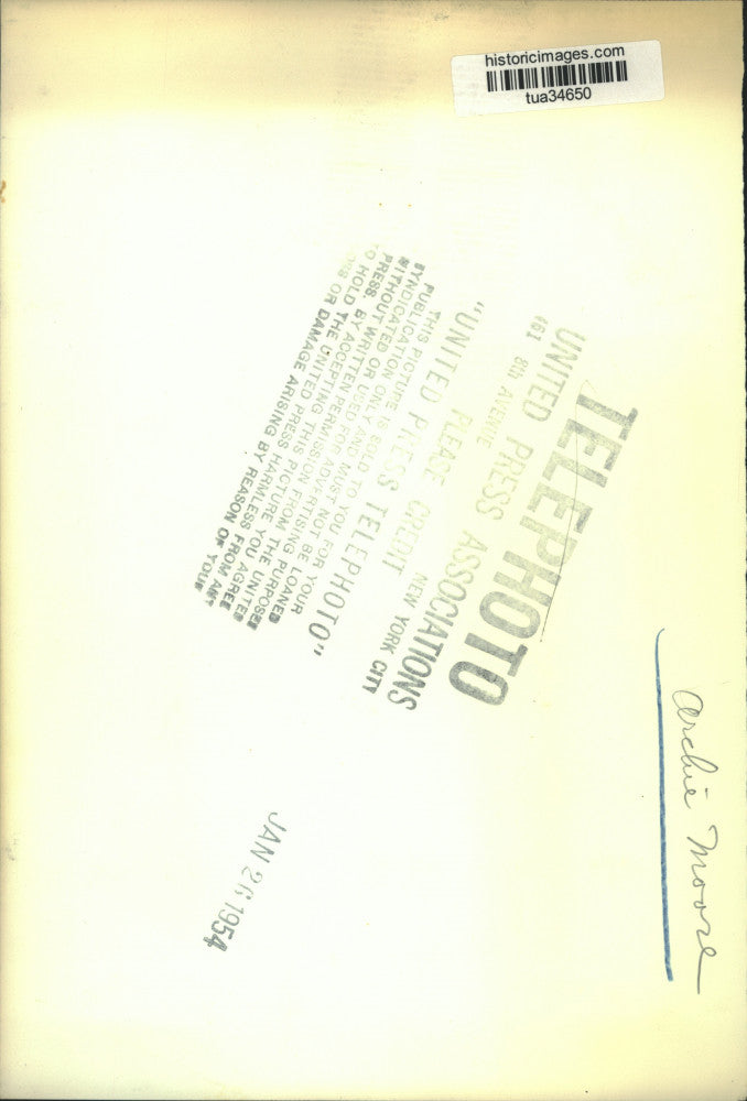 1954 Press Photo Boxer Archie Moore in Miami, Florida sheriff's office