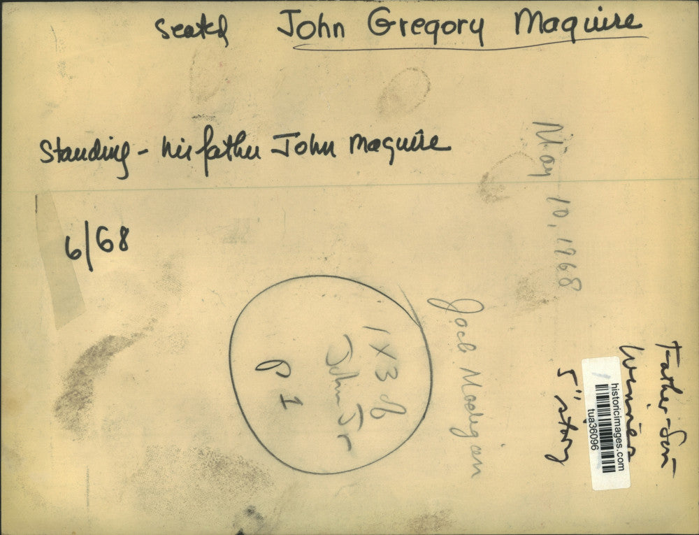 1968 Press Photo John Gregory & John Maguire, father & son, in New York office