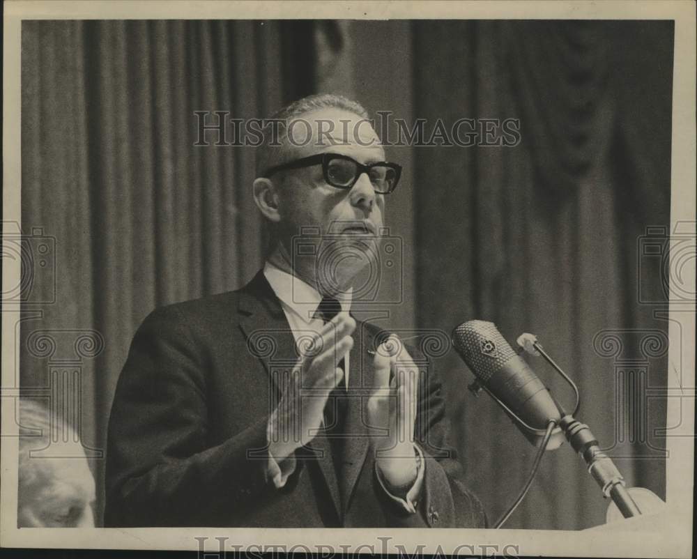 1966 Press Photo Hugh R. Jones, New York State Board of Social Welfare Chairman