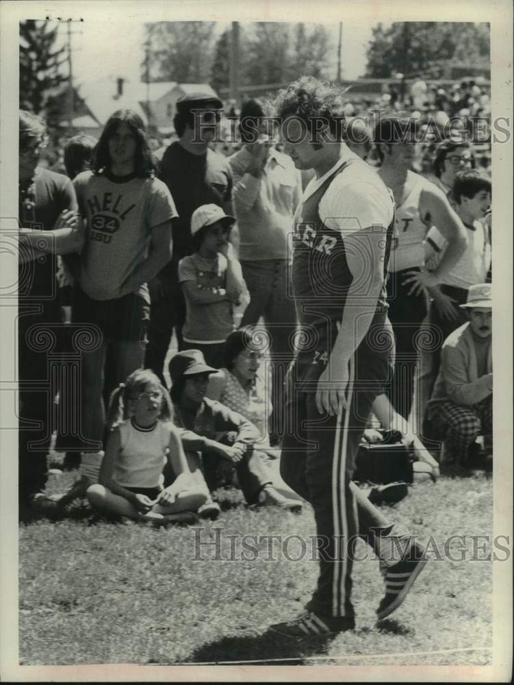 1974 Press Photo Dan McKinney, New York - tua39499- Historic Images