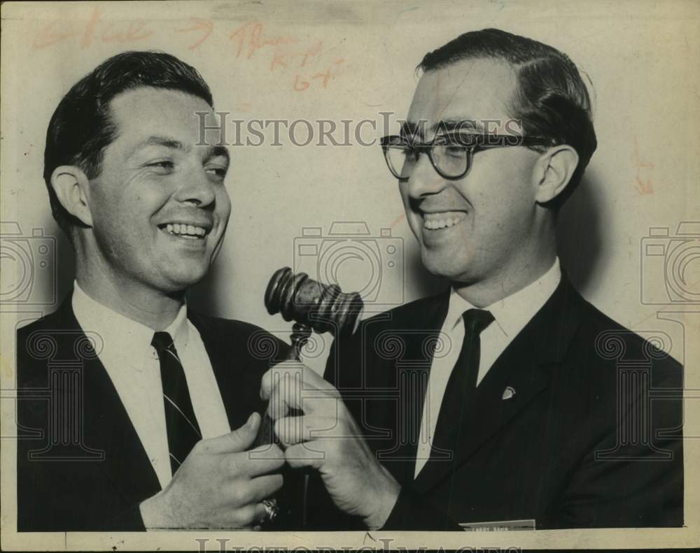 1967 Press Photo Walter Marvin & Lawrence Kahn, Albany Jaycees, New York- Historic Images