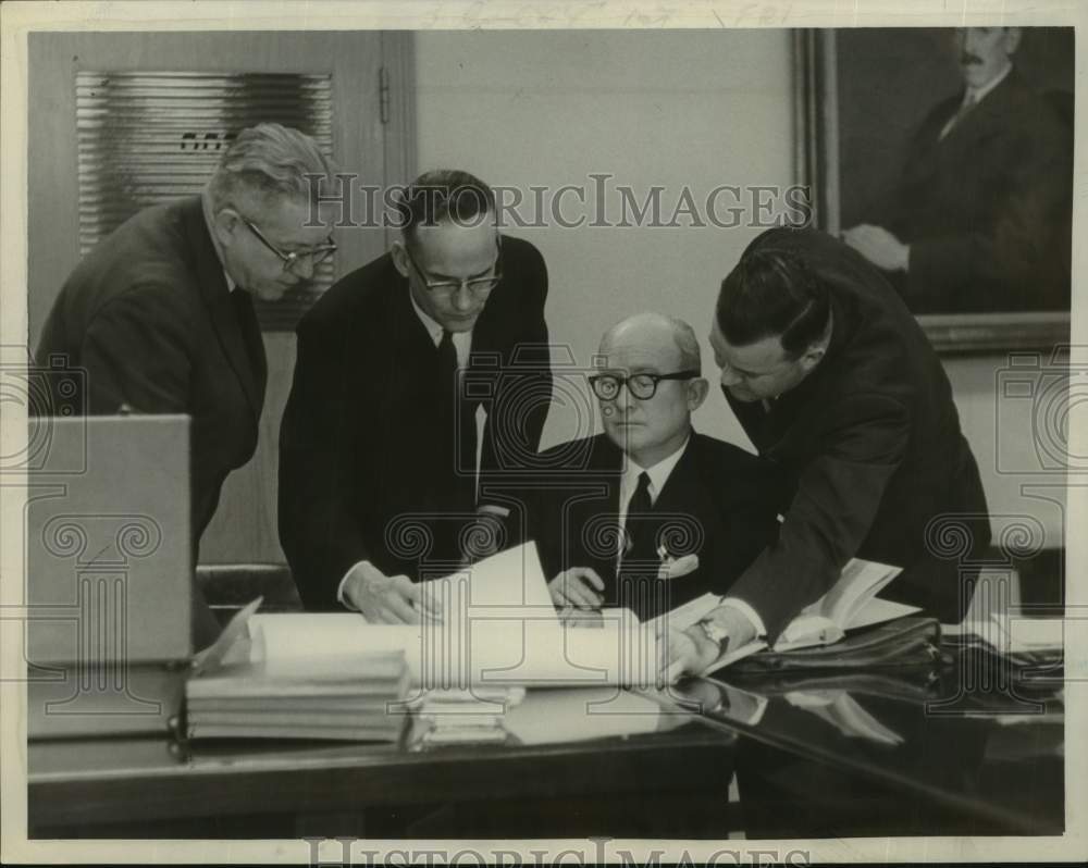 1965 Press Photo City officials hold river pollution hearing in Troy, New York- Historic Images