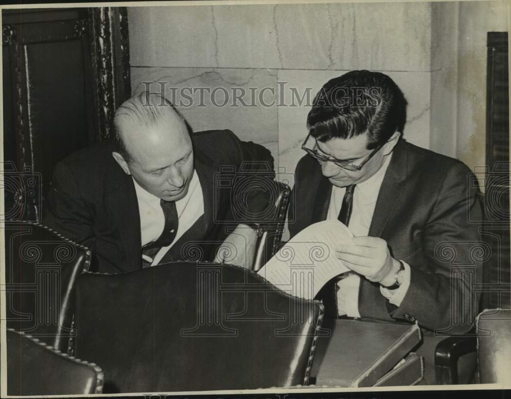 1962 Press Photo Mark Lane, Assemblyman, New York - tua40505- Historic Images