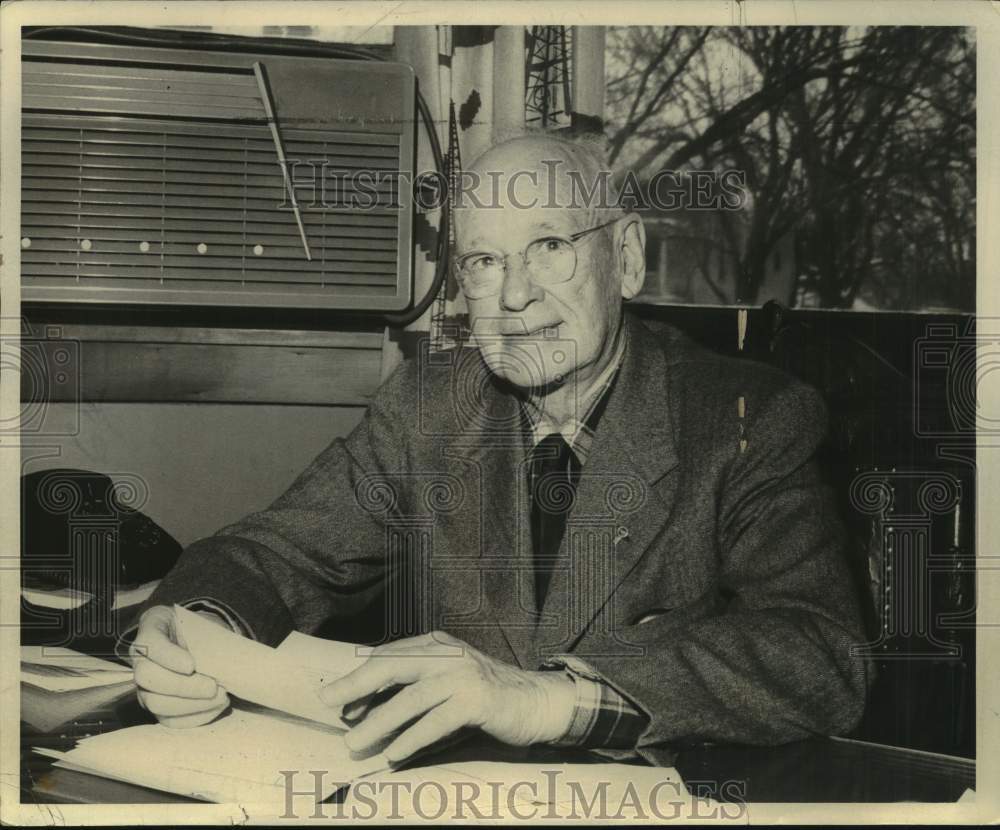 1962 Press Photo US politician Alfred Landon - tua40540- Historic Images