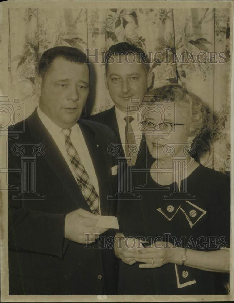 1961 Press Photo Rensselaer County Realty Board officers meet in New York- Historic Images