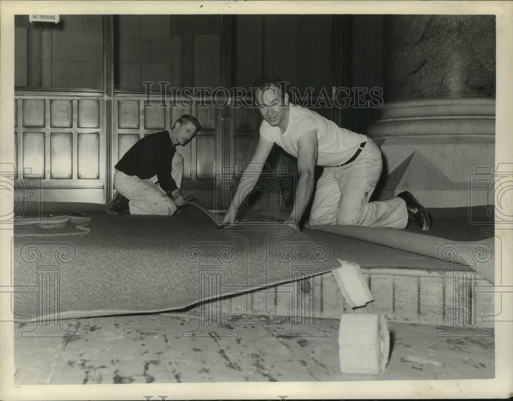 1962 Press Photo Crew lays carpet in New York State Assembly Chamber, Albany- Historic Images