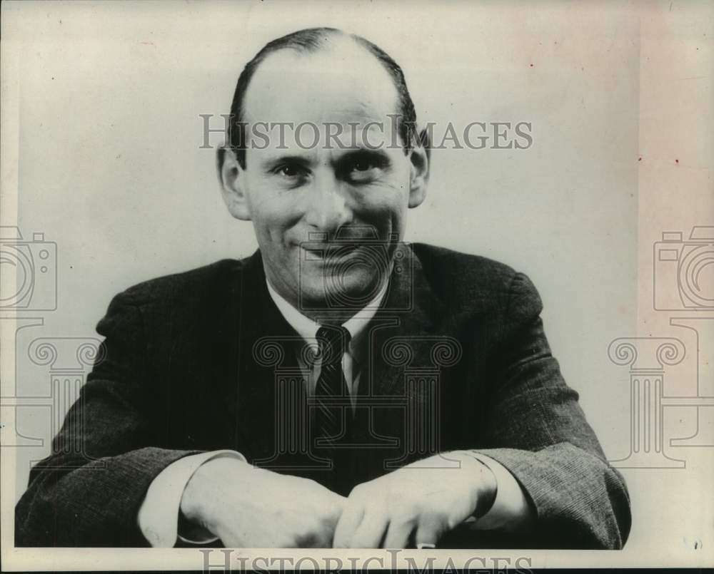 1961 Press Photo Musical artist Lester Lanin - tua40992- Historic Images