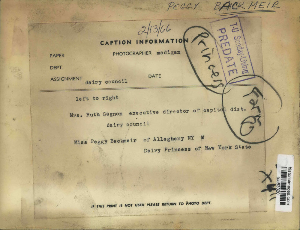 1966 Press Photo Dairy Council official pours milk for New York Dairy Princess