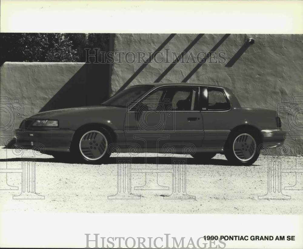 1990 Press Photo 1990 Pontiac Grand Am SE - tua54521- Historic Images