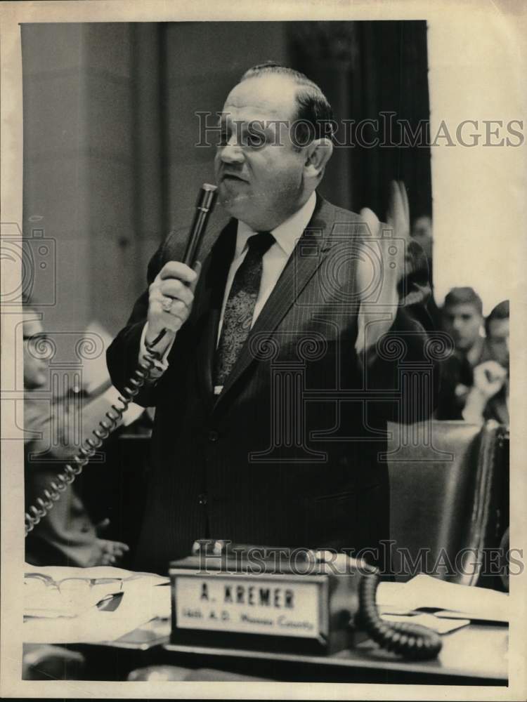 1969 Press Photo New York State Assemblyman Arthur Krewer - tua58027- Historic Images