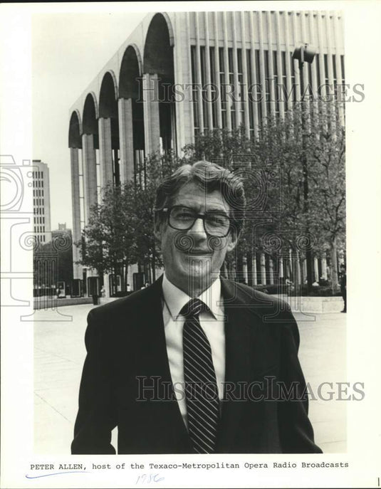 Press Photo Peter Allen, Texaco-Metropolitan Opera Radio Broadcast host, NY