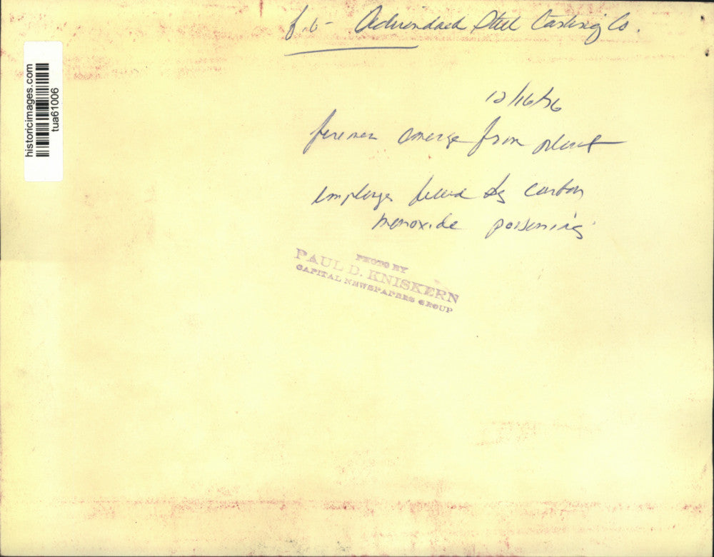 1976 Press Photo Firemen leaving American Steel Casting plant in New York