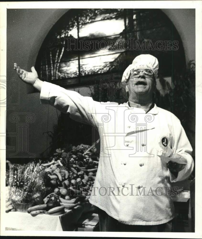 1989 Press Photo Chef Ron Alheim hosts Equinox Thanksgiving Dinner, Albany, NY- Historic Images