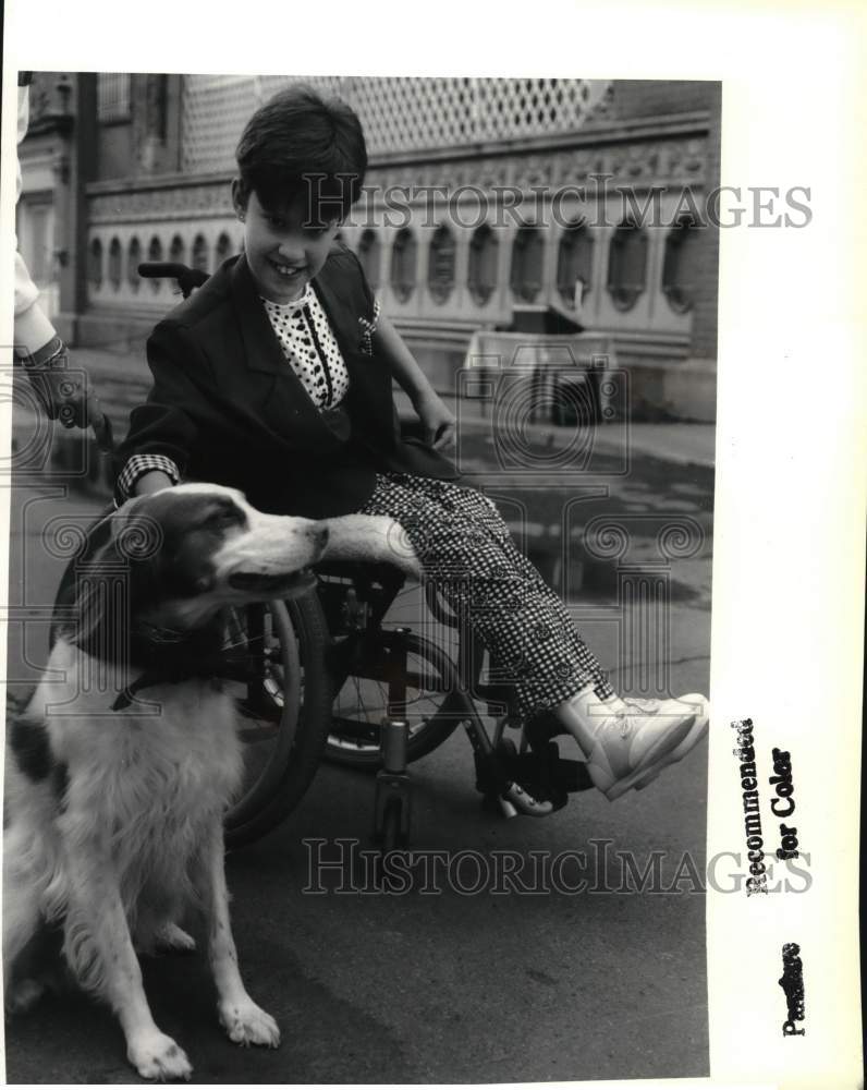 1992 Press Photo Dog Walk-a-Thon in Albany, New York to benefit March of Dimes