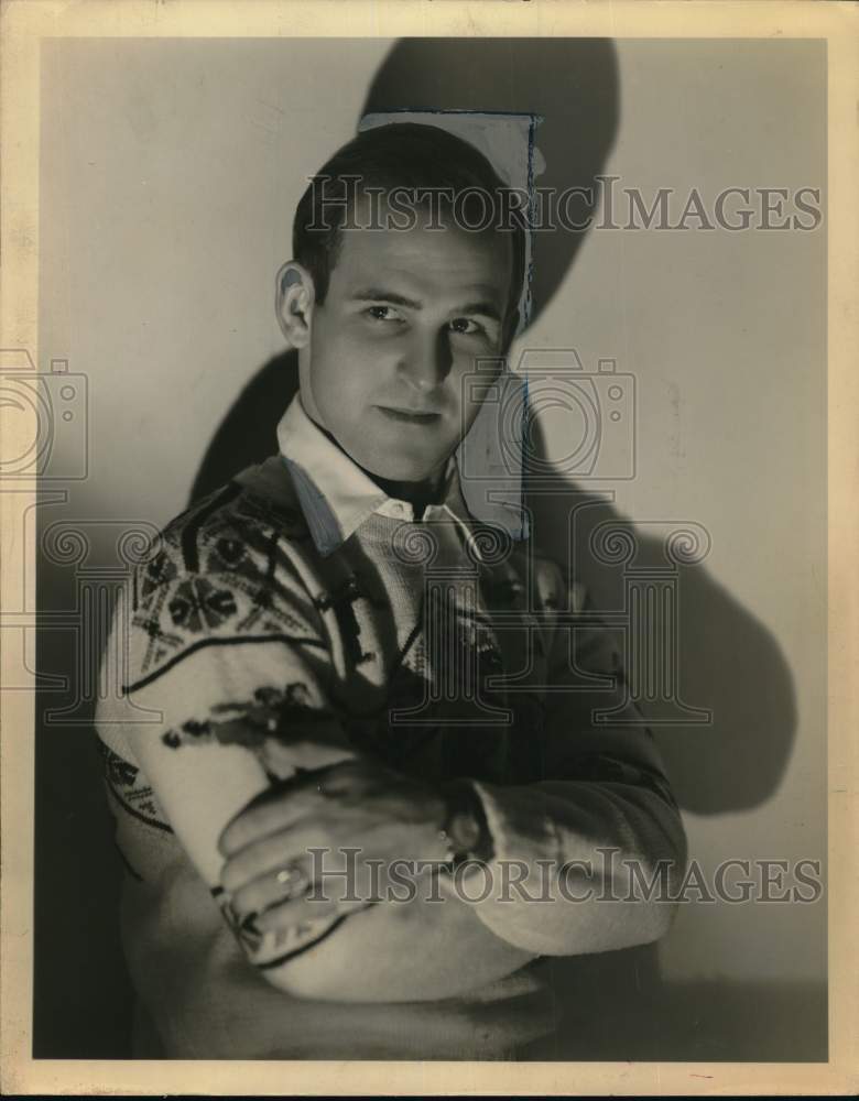 1959 Press Photo US Olympic figure skater Dick Button - tua62378- Historic Images