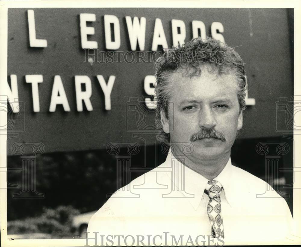 1990 Press Photo David Burnham, Vice President, Hudson, New York educator