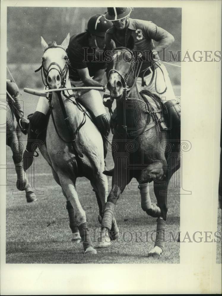 1982 Press Photo Riders bump during polo match in New York - tua64870- Historic Images