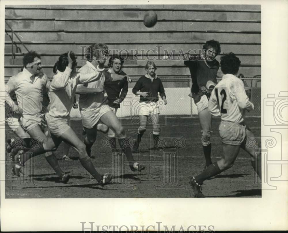 1978 Press Photo Rugby action on field in New York - tua68260- Historic Images