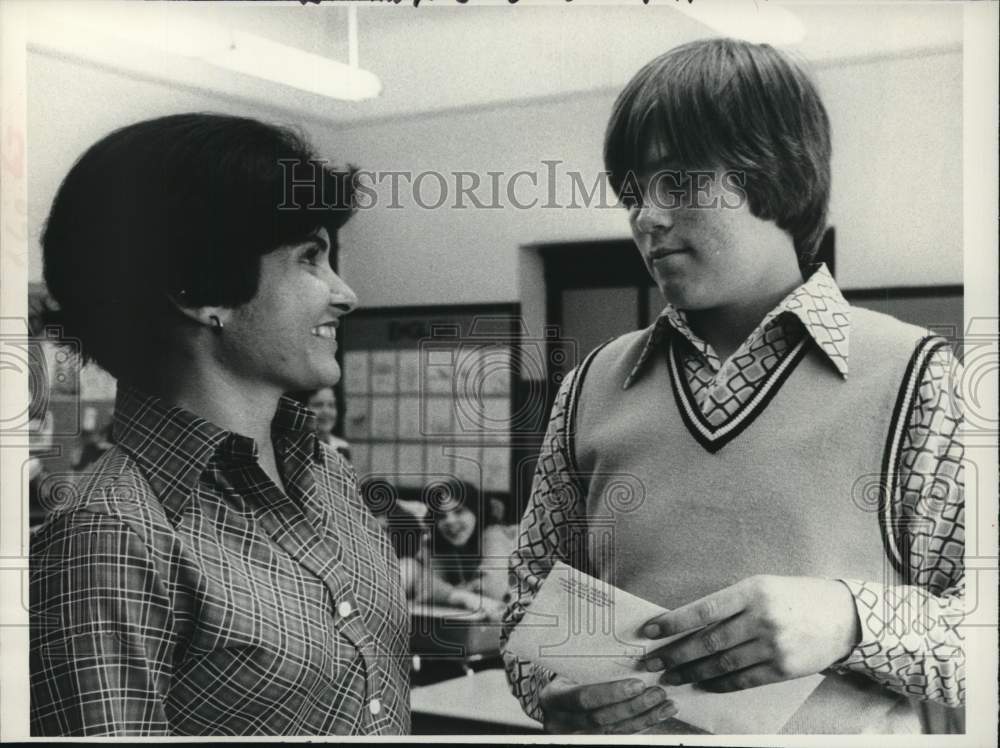 Press Photo Joanne Keegan with Richard Gould in New York - tua68378- Historic Images