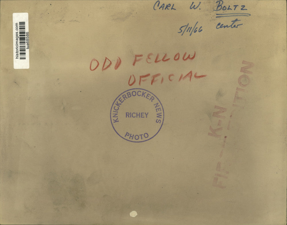 1966 Press Photo Carl W. Boltz, Odd Fellow official, speaks in New York