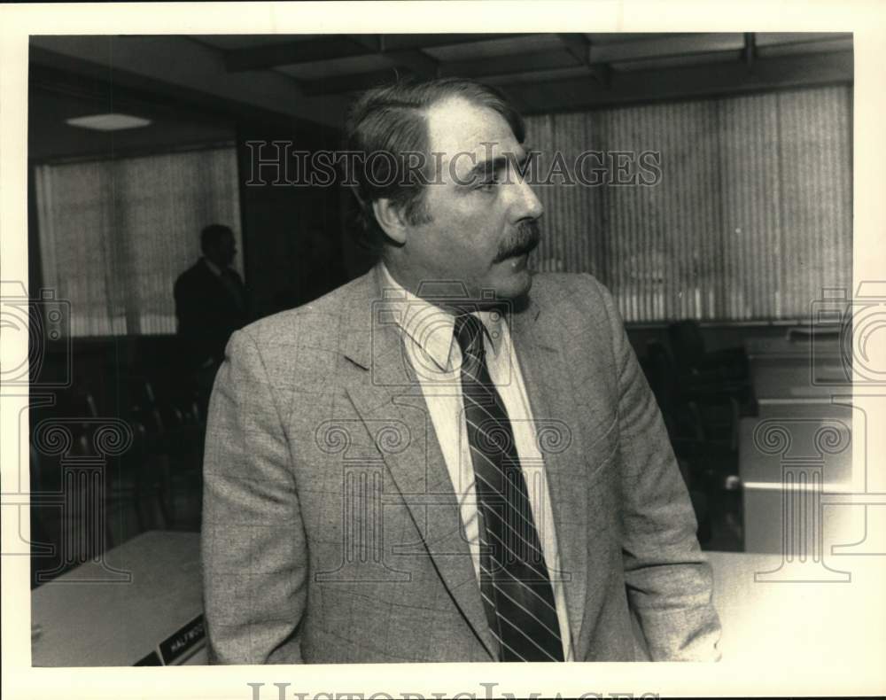 1986 Press Photo Veterans group chairman Terry Powers, Ballston Spa, New York
