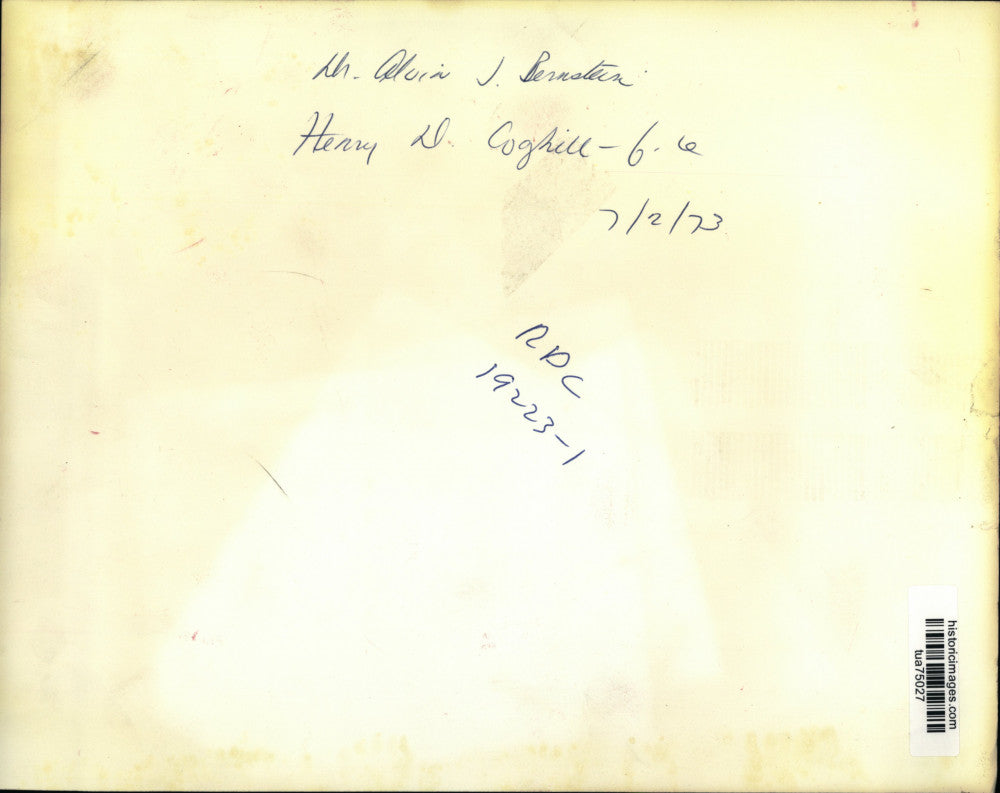 1973 Press Photo Dr. Alvin J. Bernstein with Henry D. Coghill in New York