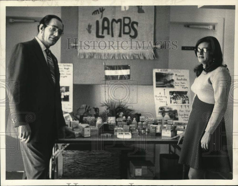 Load image into Gallery viewer, 1973 Press Photo Reverend Richard Chrisletect with Mrs. Serena Johnsonn New York
