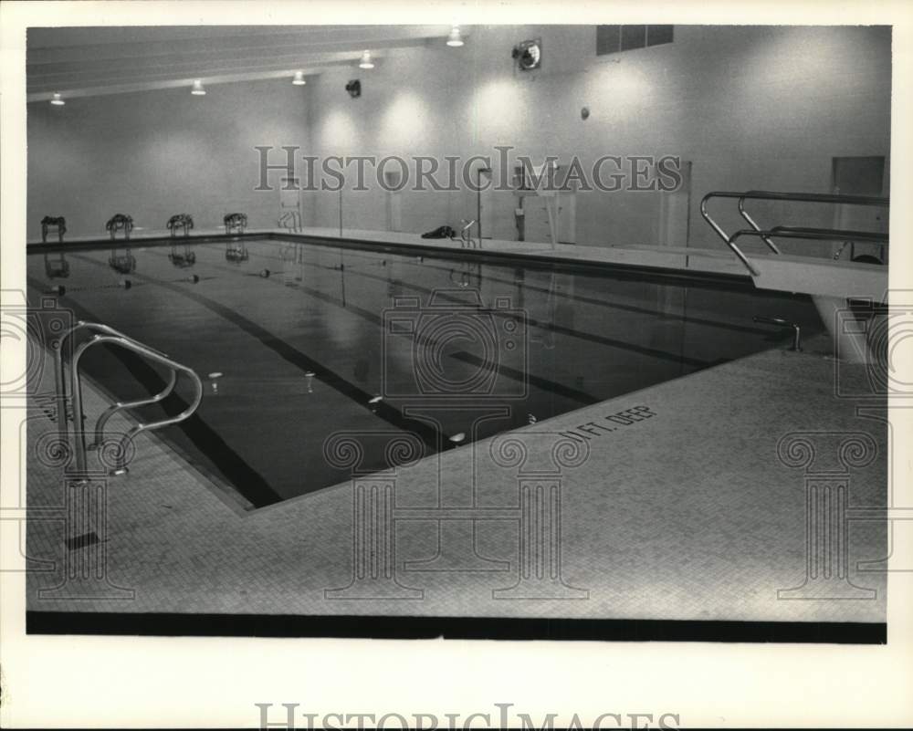 1971 Press Photo Swimming pool at Community Center in Cohoes, New York- Historic Images