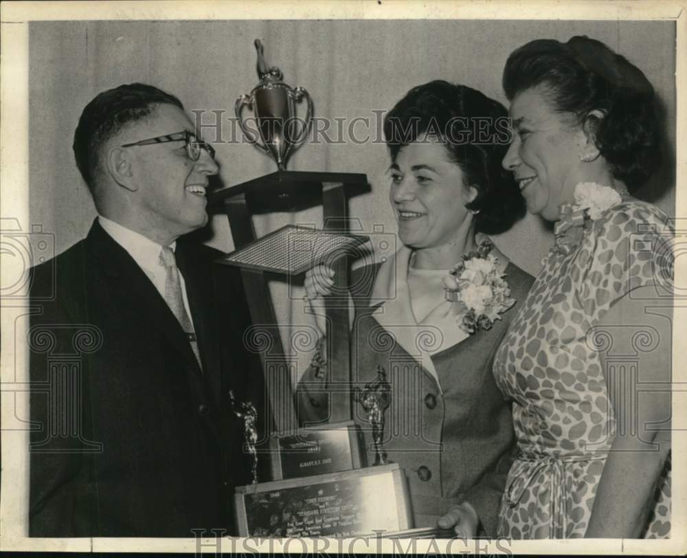 1965 Press Photo Bowling trophy presentation in Albany, New York - tua78121- Historic Images