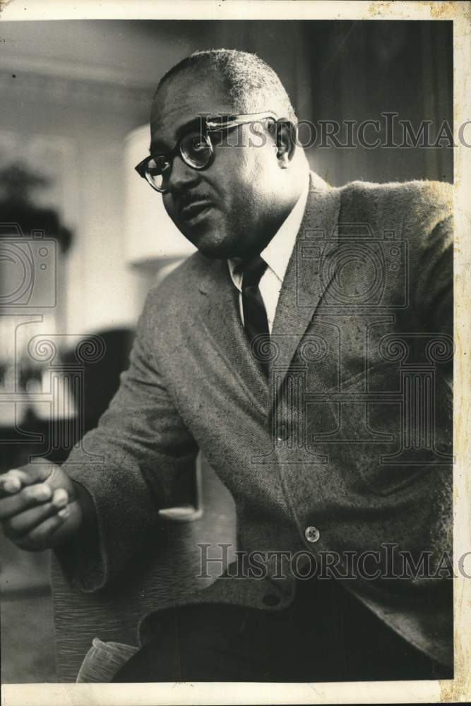 1962 Press Photo Andrew Hatcher, Associate Press Secretary to President Kennedy- Historic Images