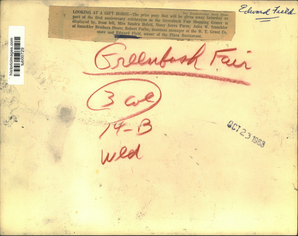 1963 Press Photo Group poses with pony to be given away in New York - tub00729