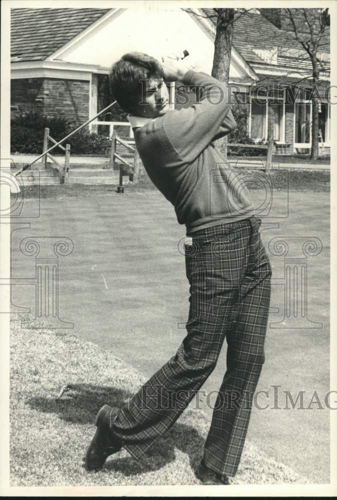 1978 Press Photo Ted Hopkins, Assistant Pro, Albany Country Club, New York- Historic Images