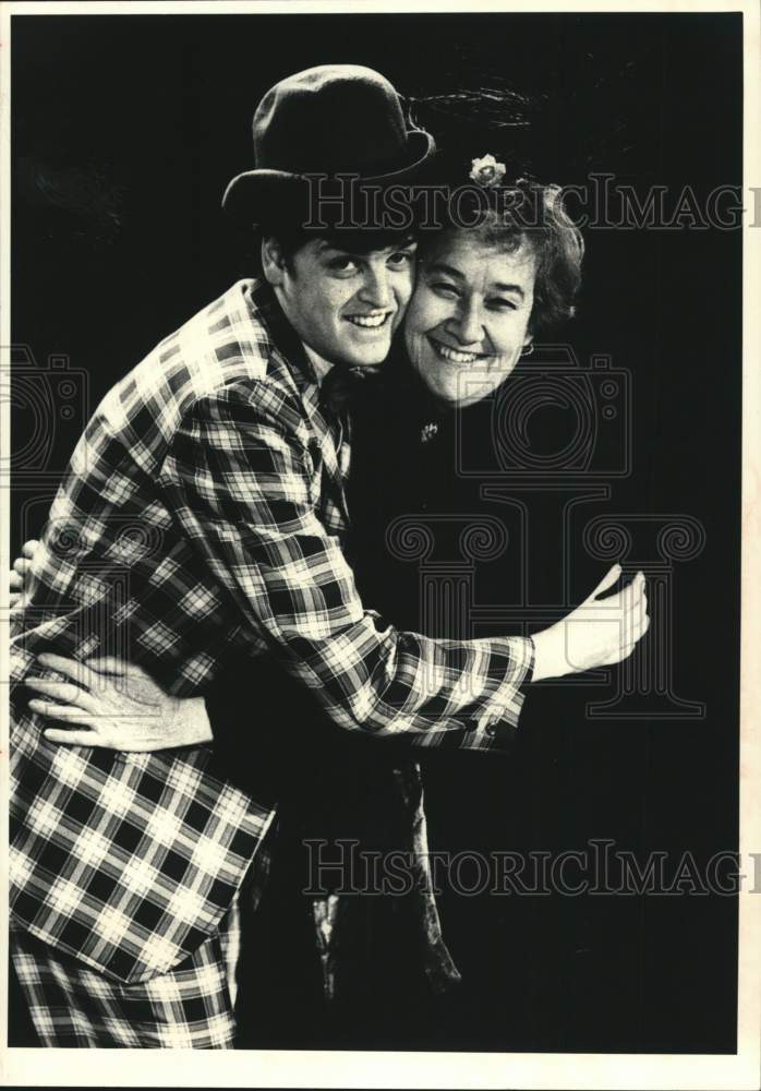 Press Photo Brian Flint with costar in scene from play on New York stage- Historic Images