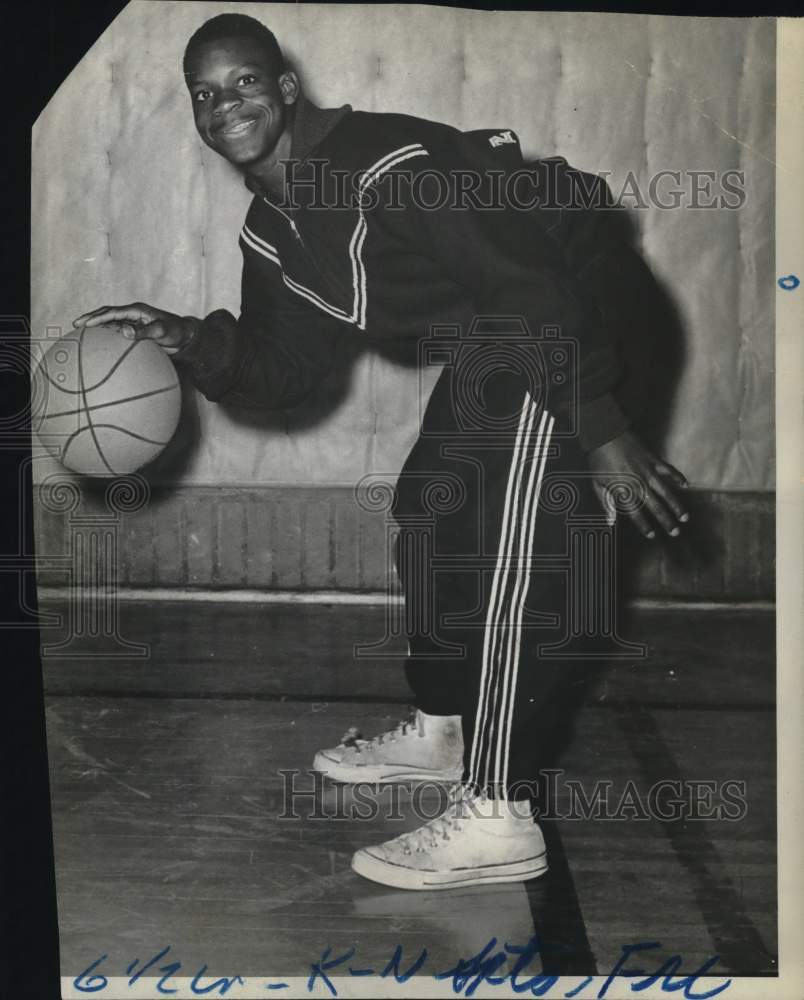 1962 Press Photo Basketball player Len Singleton - tub07431- Historic Images
