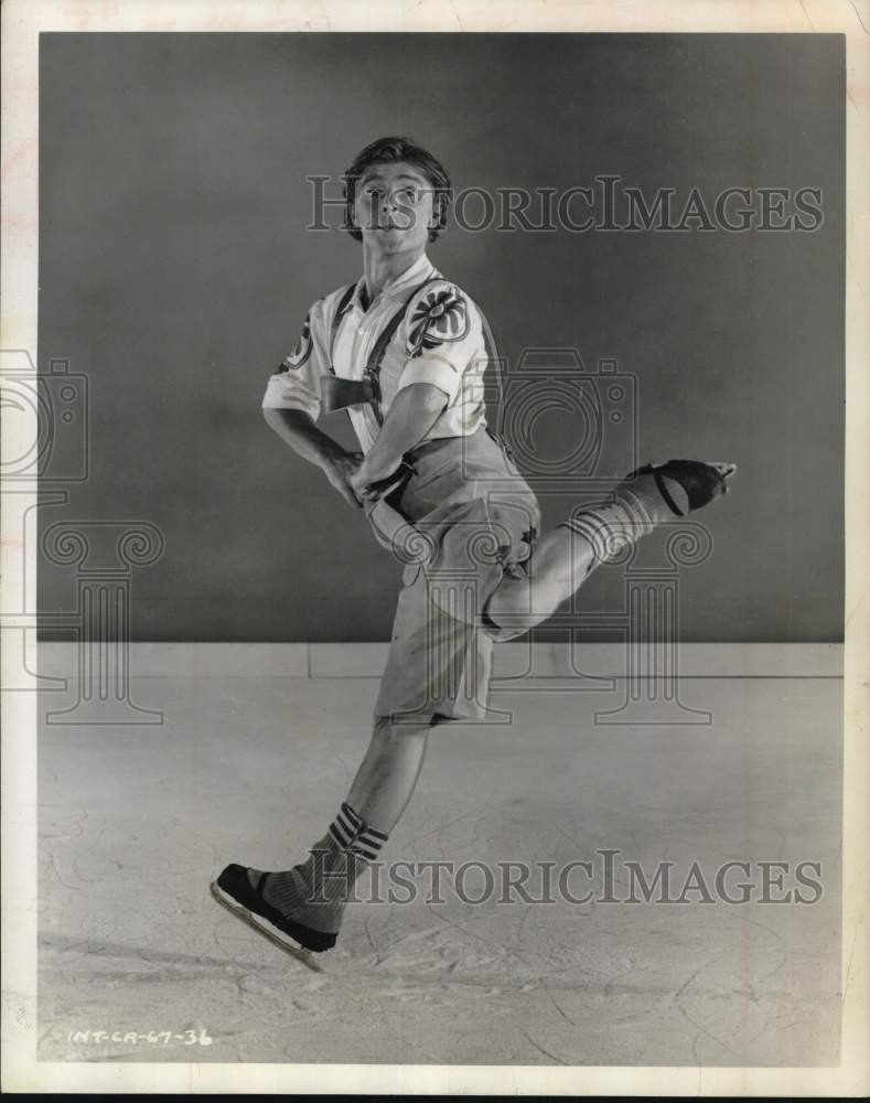 1967 Press Photo Terry Head, skater with the Ice Capades - tub10215- Historic Images