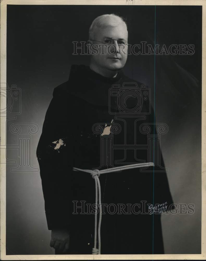 1962 Press Photo Very Reverend Mark Kennedy, Siena College President - tub17422