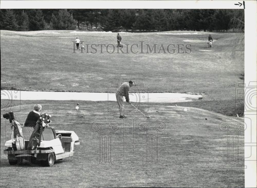 1976 Press Photo Golfers Playing at Winding Brook Country Club in Valatie, NY- Historic Images