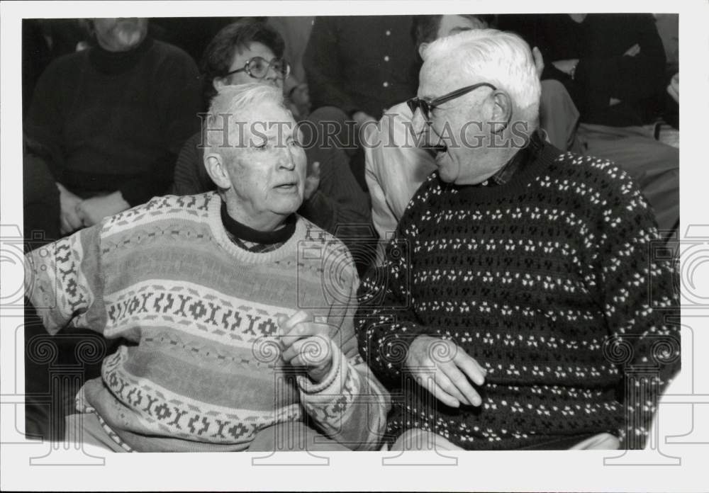 1994 Press Photo Jim Sullivan and Matt O&#39;Connell, Siena College Fans, New York- Historic Images