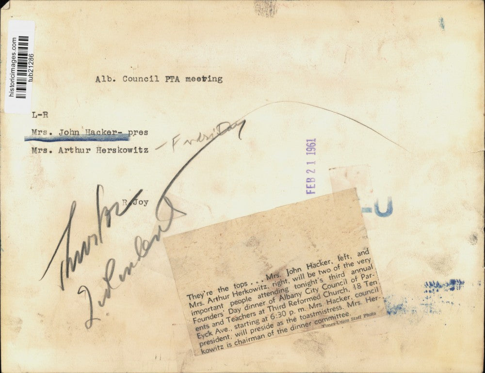 1961 Press Photo Mrs. John Hacker, Mrs. Arthur Herskowitz, Albany Council PTA