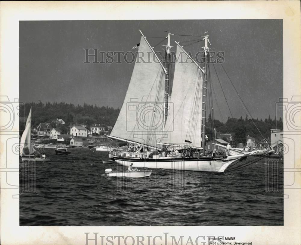 1965 Press Photo Sail Boats on Water - tub24858- Historic Images